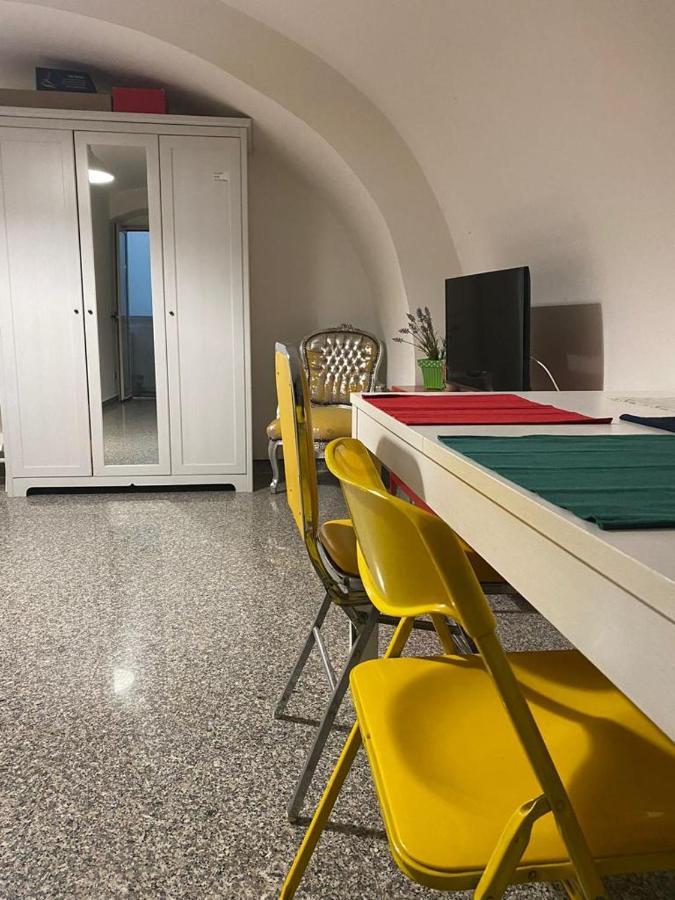 Little Flat - Bari Heart Apartment Bagian luar foto